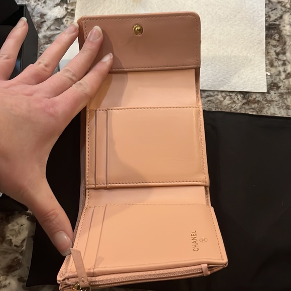 Chanel. Tribfold. Wallet. 19 - Picture 7 of 13